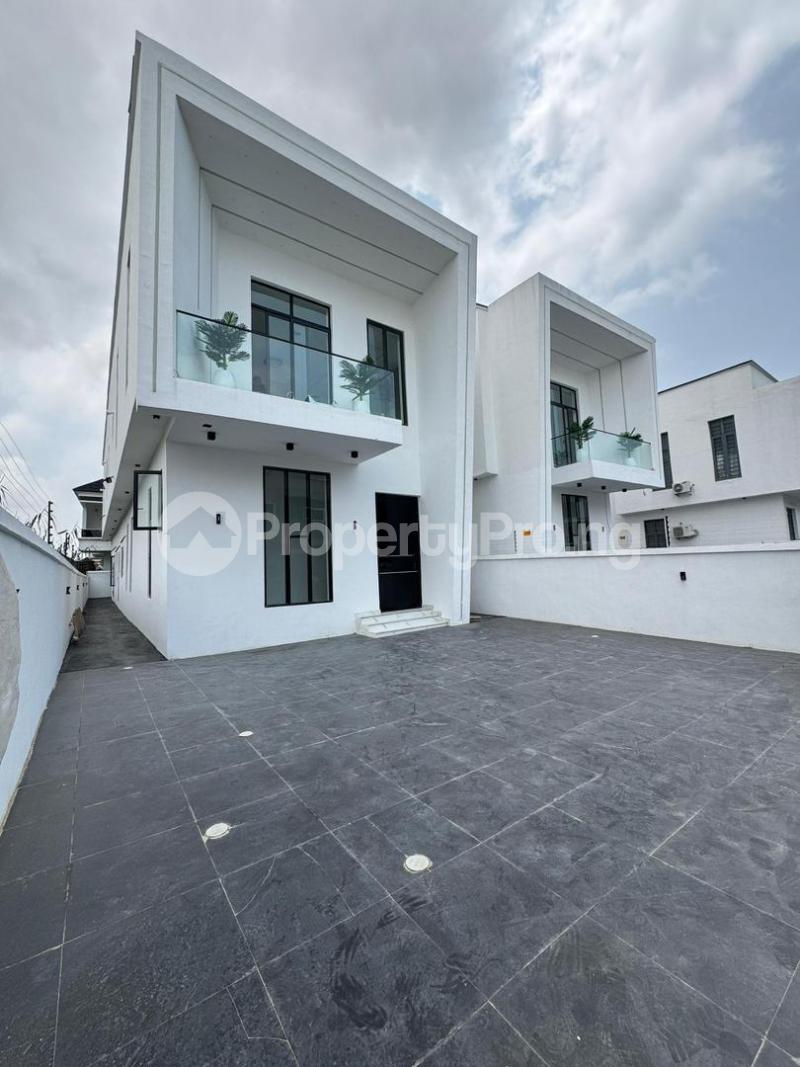 5 bedroom House for sale Lekki Lagos