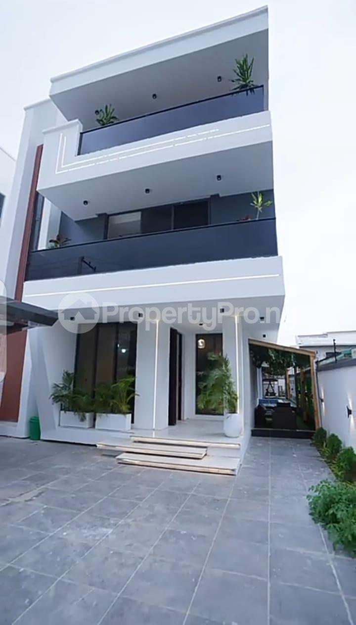 5 bedroom House for sale Lekki Lagos