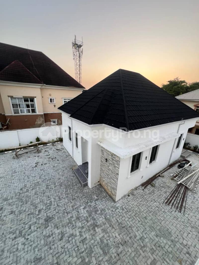 5 bedroom House for sale Gwarinpa Abuja - 0
