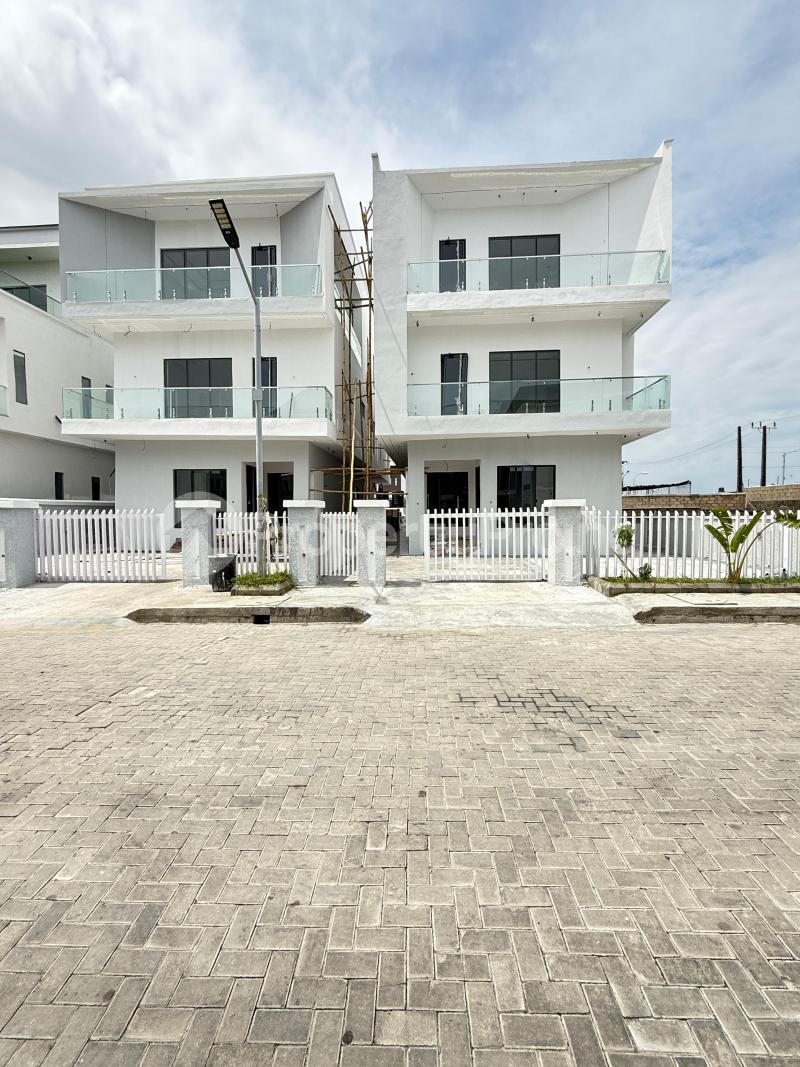 5 bedroom House for sale Osapa london Lekki Lagos