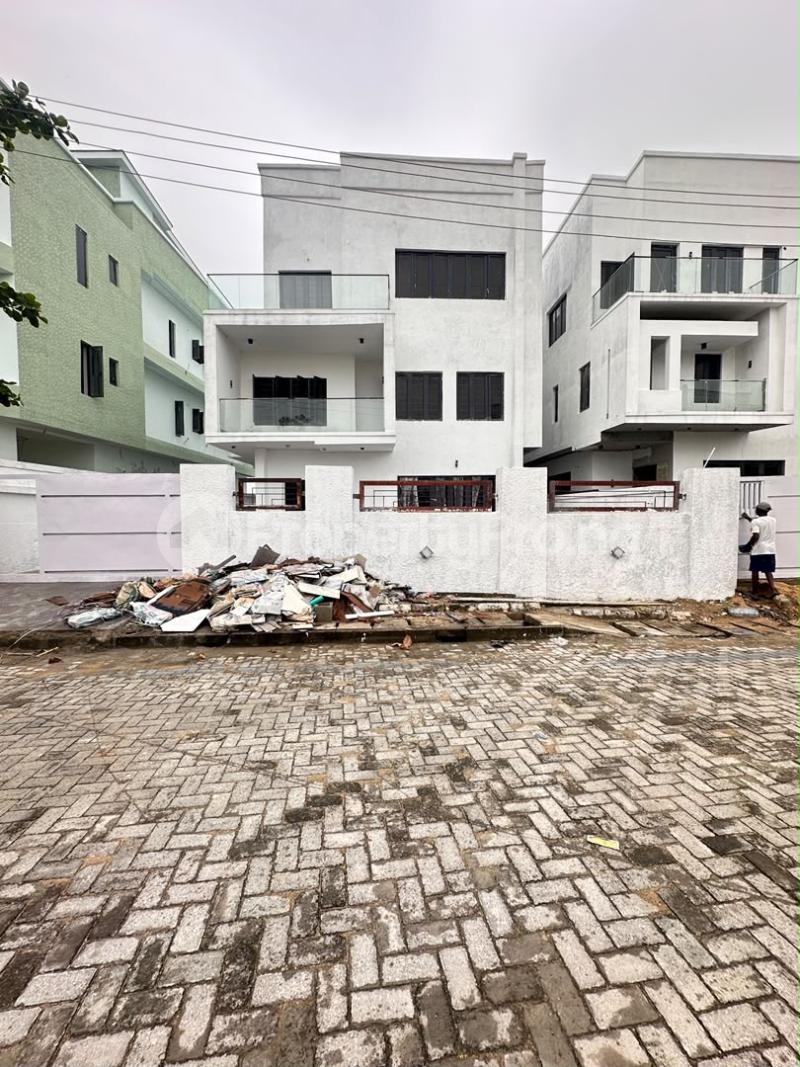 5 bedroom House for sale Osapa london Lekki Lagos