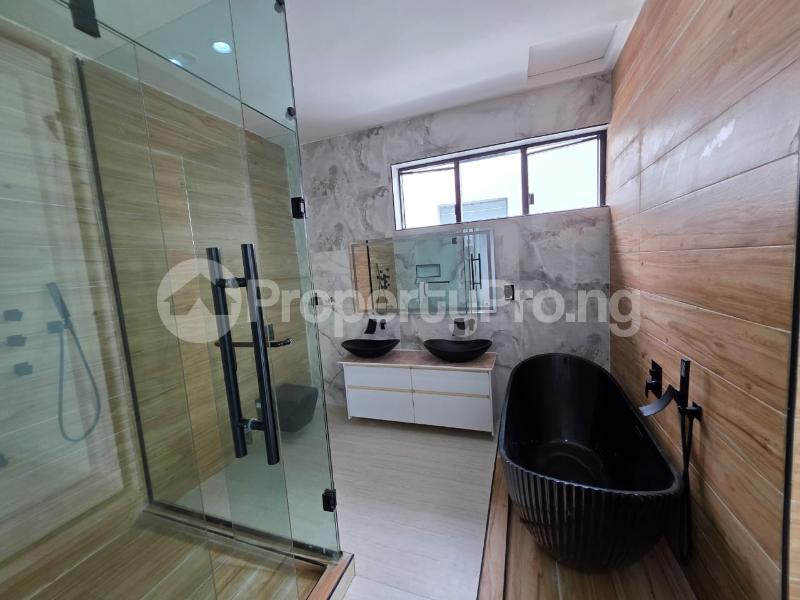5 bedroom House for sale Chevron Lekki Lagos