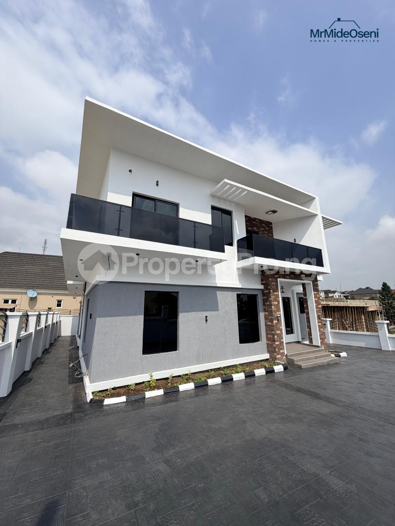 5 bedroom House for sale Kolapo Ishola Gra Akobo Ibadan Oyo