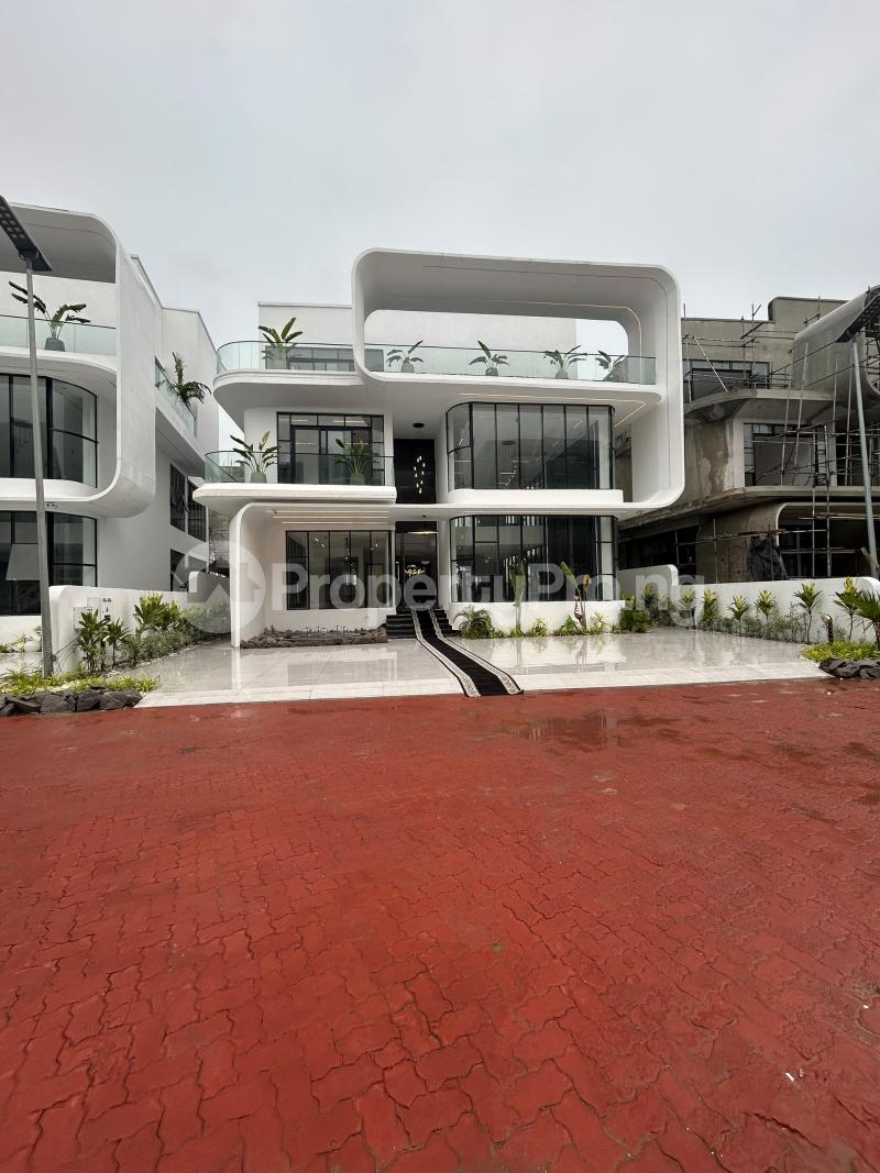 5 bedroom House for sale Osapa london Lekki Lagos