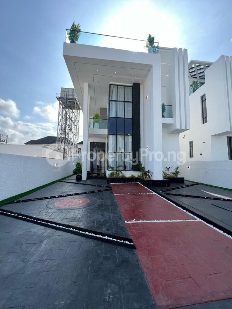 5 bedroom House for sale chevron Lekki Lagos