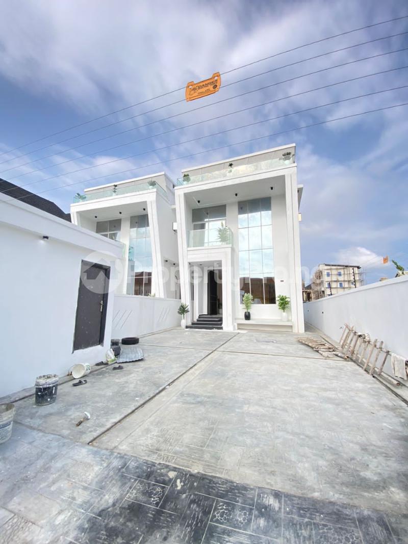 5 bedroom House for sale Ologolo Lekki Lagos