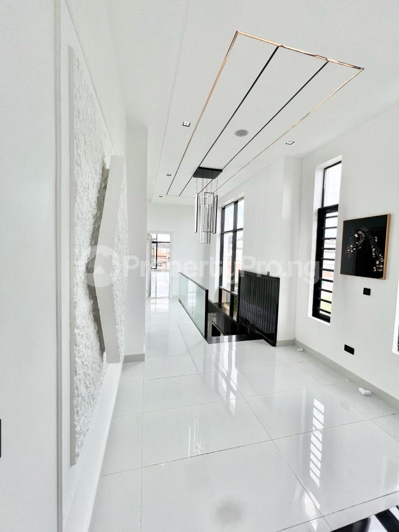 5 bedroom House for sale Toll Gate chevron Lekki Lagos