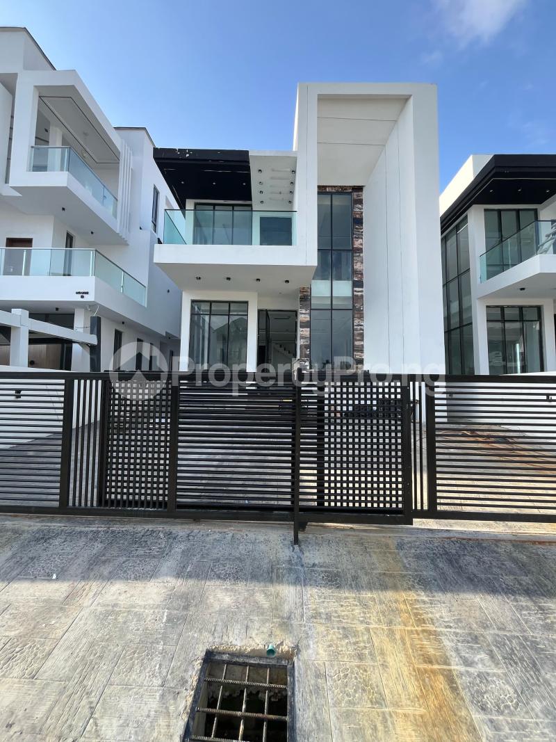 5 bedroom House for sale chevron Lekki Lagos