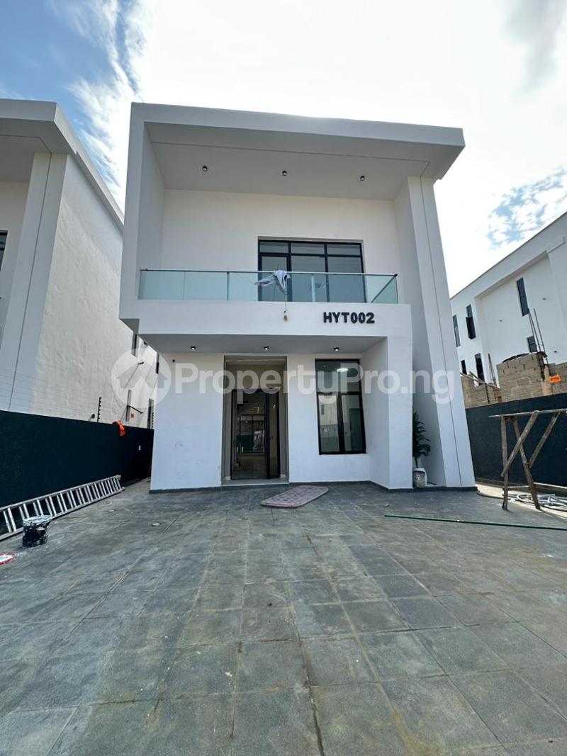 5 bedroom House for sale Chevron Lekki Lagos