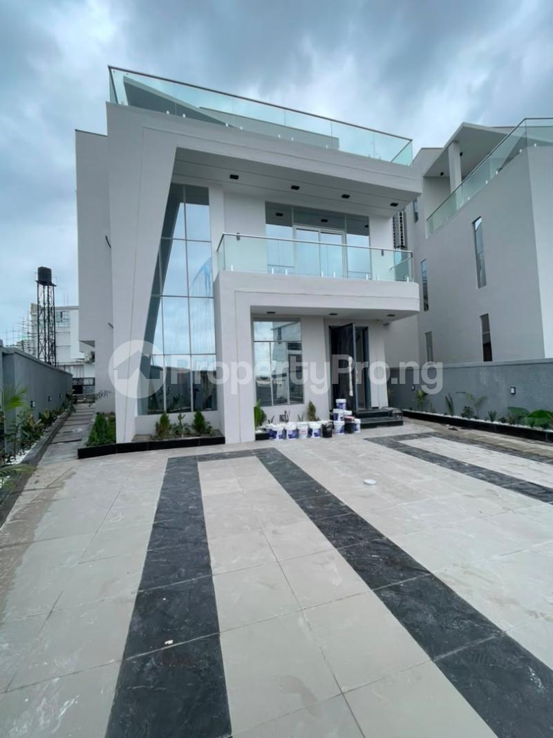 5 bedroom House for sale Chevron Lekki Lagos