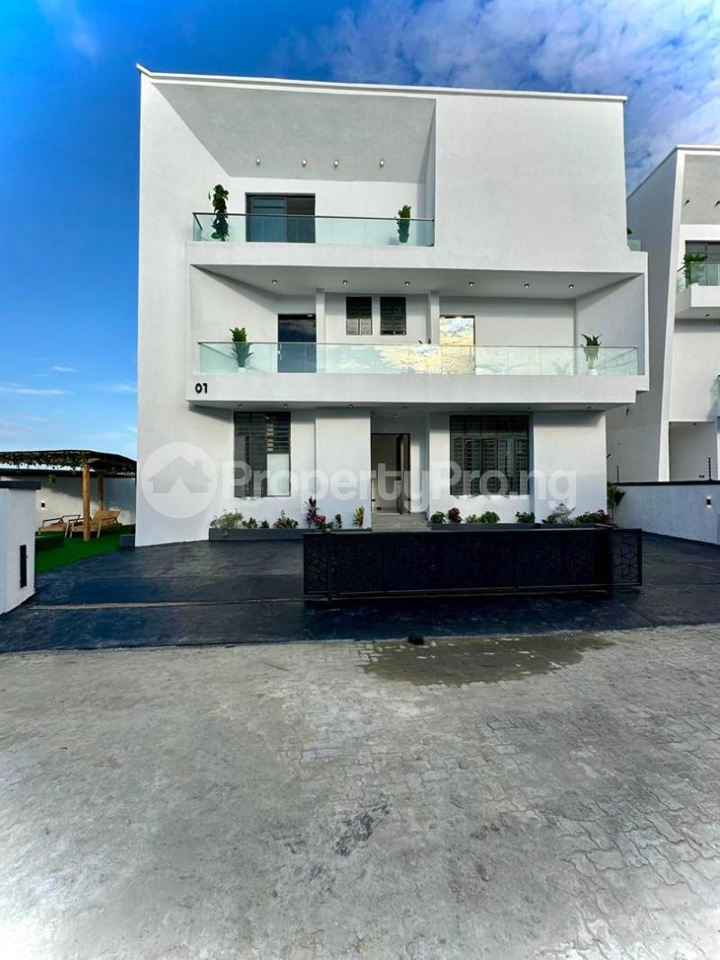 5 bedroom House for sale chevron Lekki Lagos