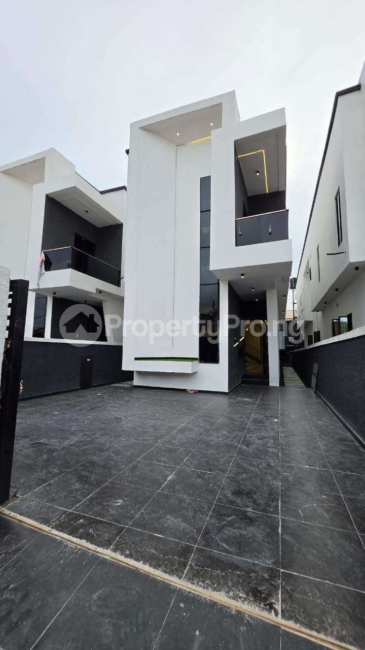 5 bedroom House for sale Thomas estate Ajah Lagos