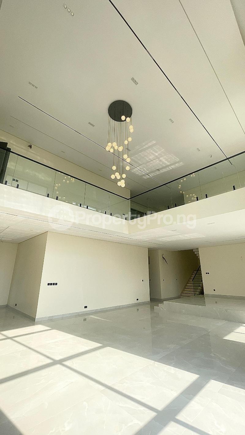 5 bedroom House for sale Chevron Lekki Lagos