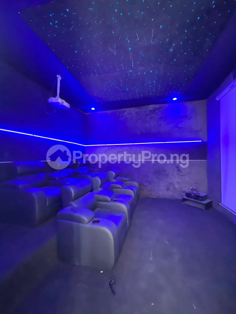 5 bedroom House for sale Chevron Lekki Lagos