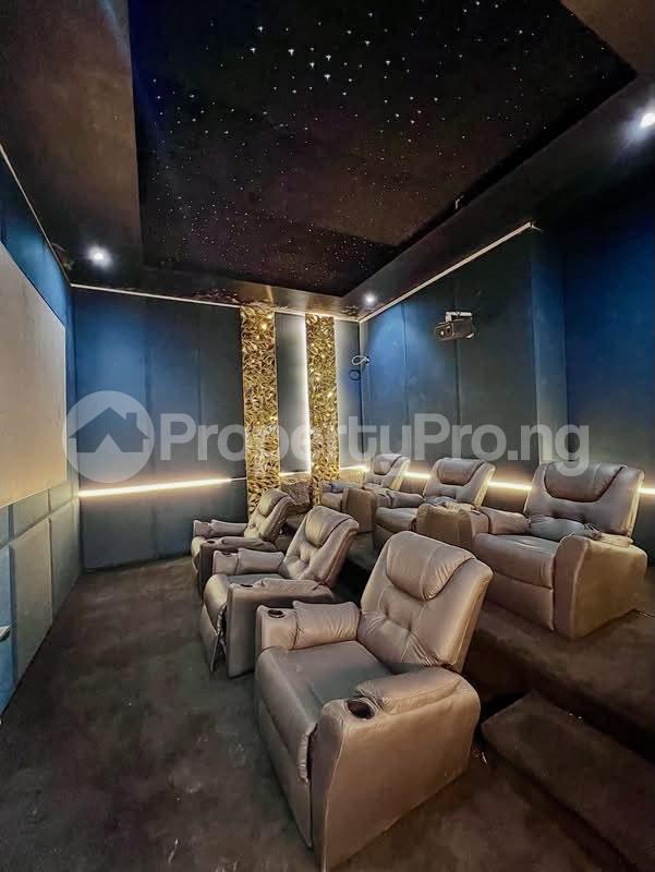 5 bedroom House for sale Osapa london Lekki Lagos