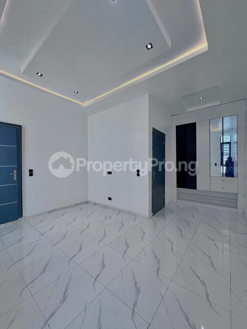 5 bedroom House for sale Lekki Lagos - 0
