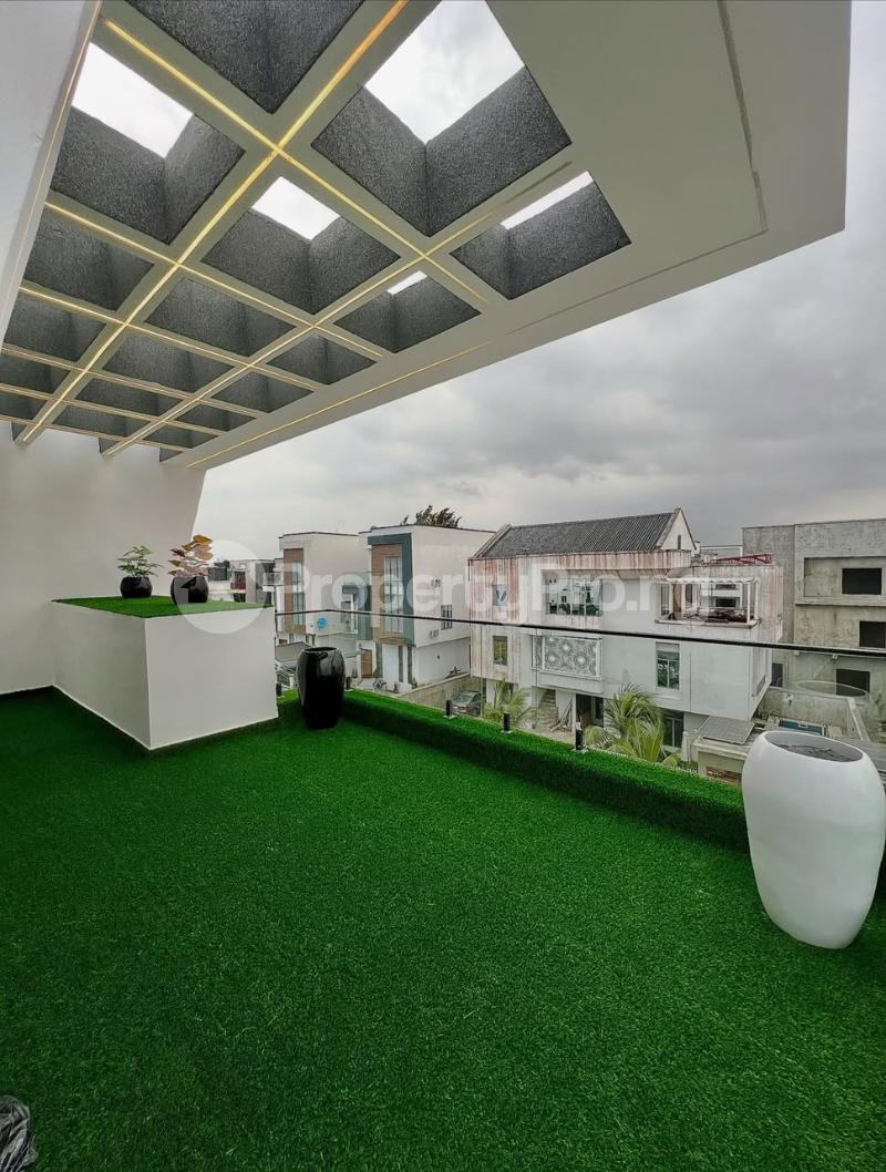 5 bedroom House for sale Lekki Lagos