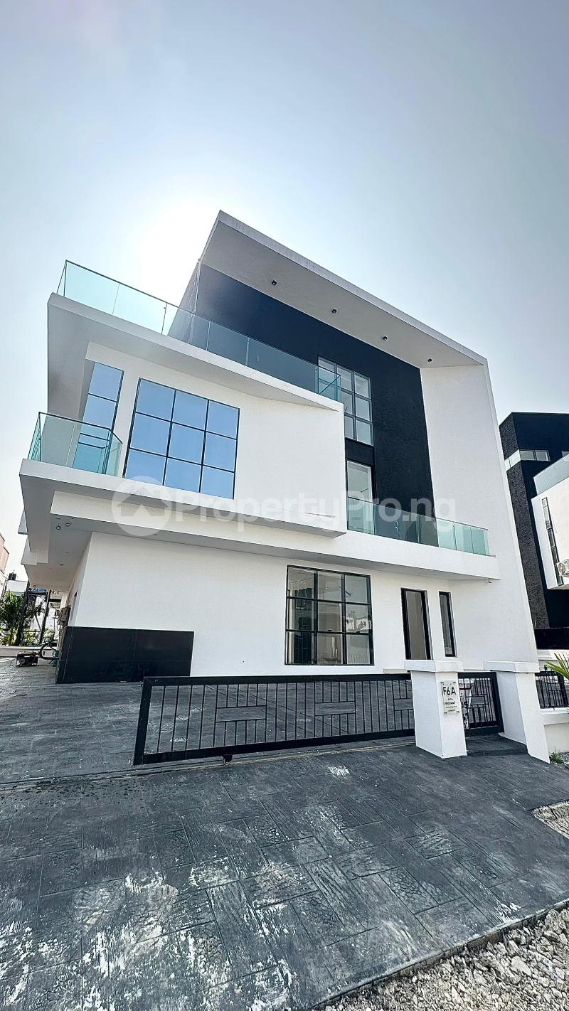 5 bedroom House for sale Toll Gate chevron Lekki Lagos