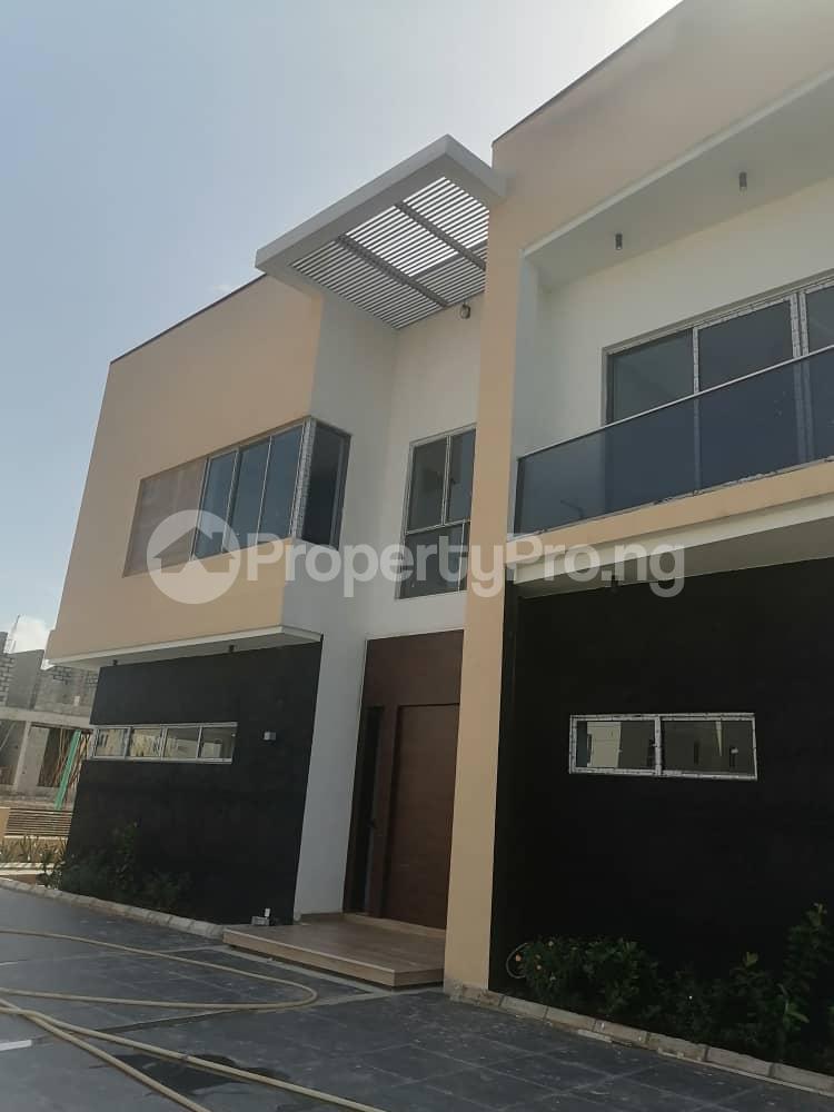 5 bedroom House for sale Lekki Lagos