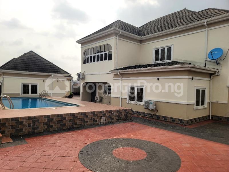 5 bedroom House for sale Directly Bordered By Unilag Estate, Magodo Isheri Ojodu Lagos