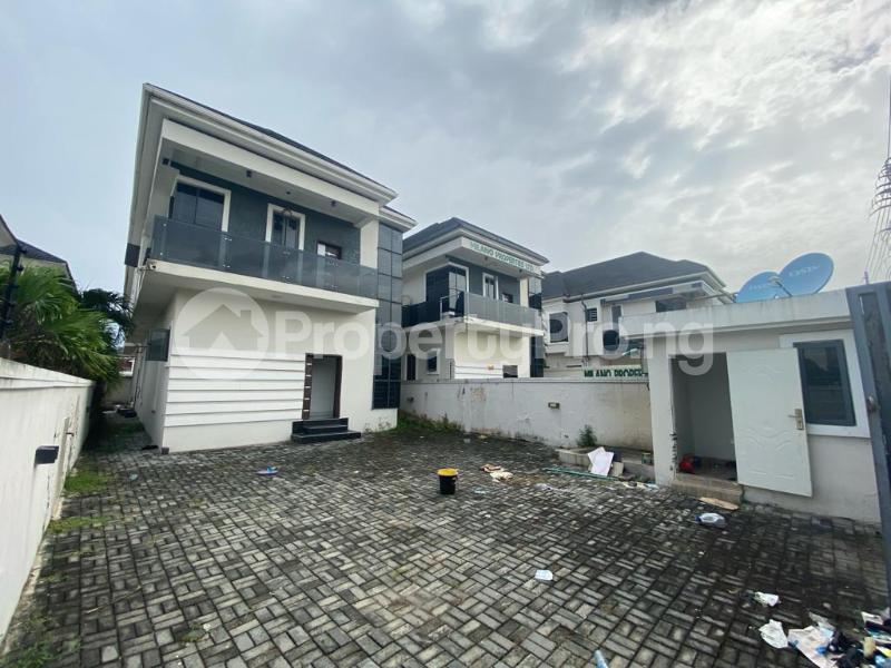 5 bedroom House for rent Ikota Lekki Lagos
