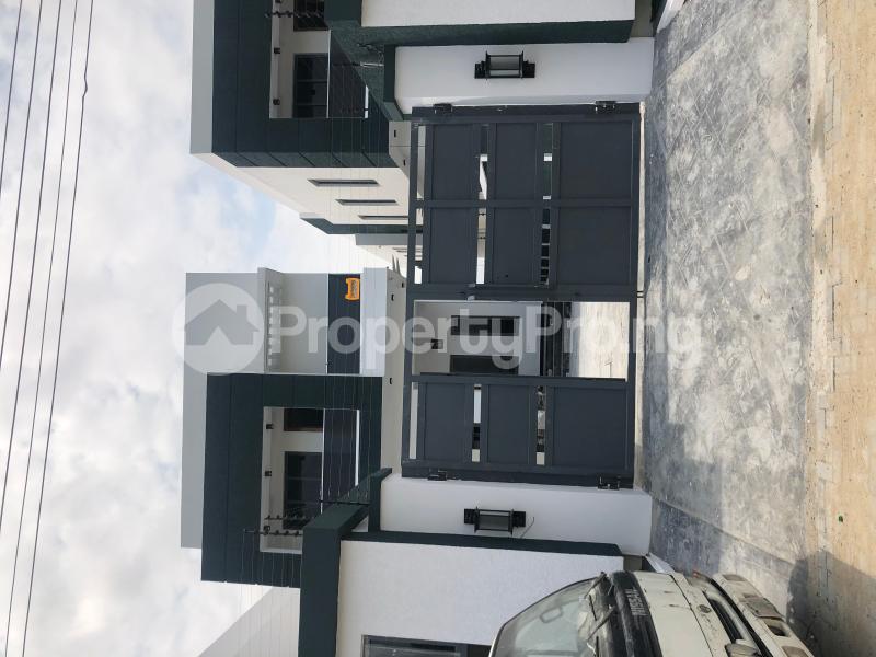 5 bedroom House for sale Off Kusenla Street. Ikate Lekki Lagos