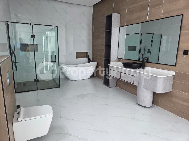 6 bedroom House for sale Osapa london Lekki Lagos