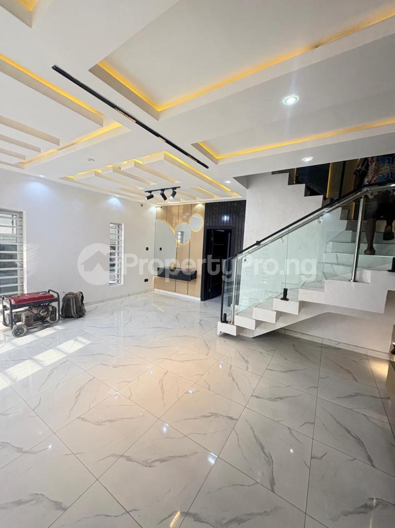 5 bedroom House for sale Agege Lagos