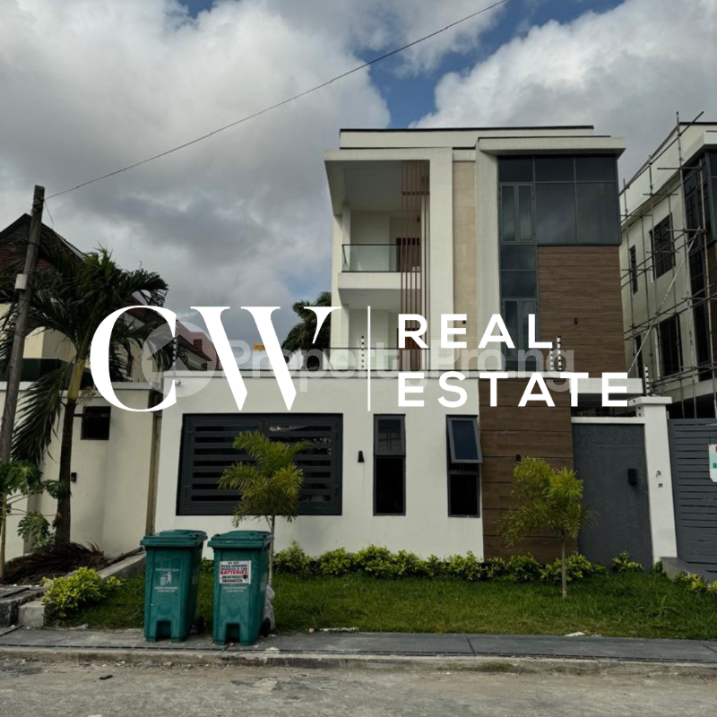 5 bedroom House for sale Lekki Lagos
