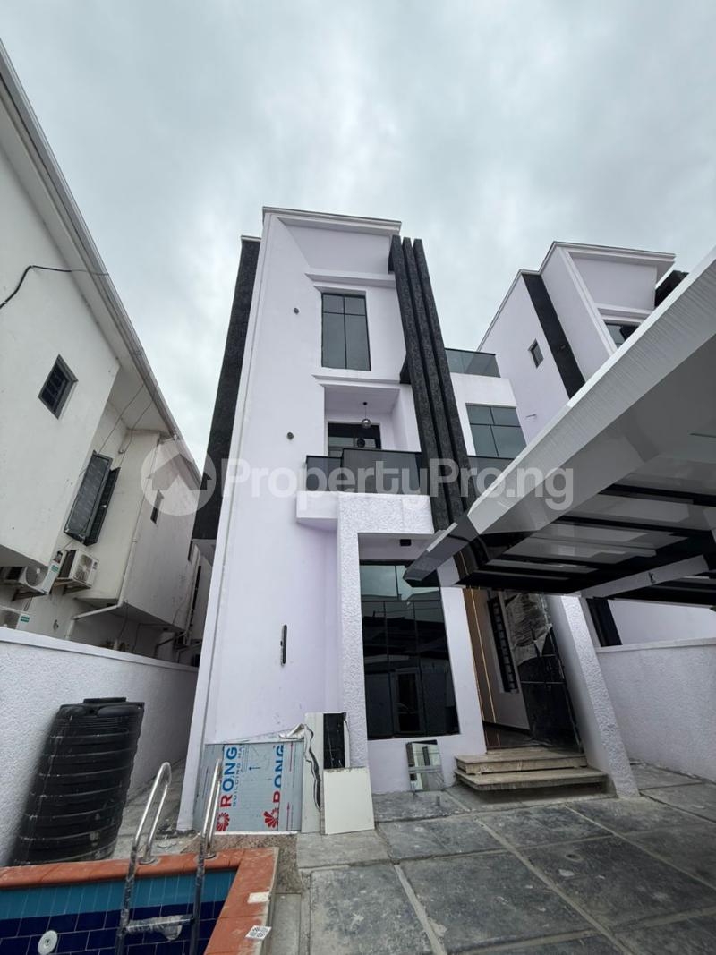 5 bedroom House for sale Dpk Estate, Orchid Road chevron Lekki Lagos