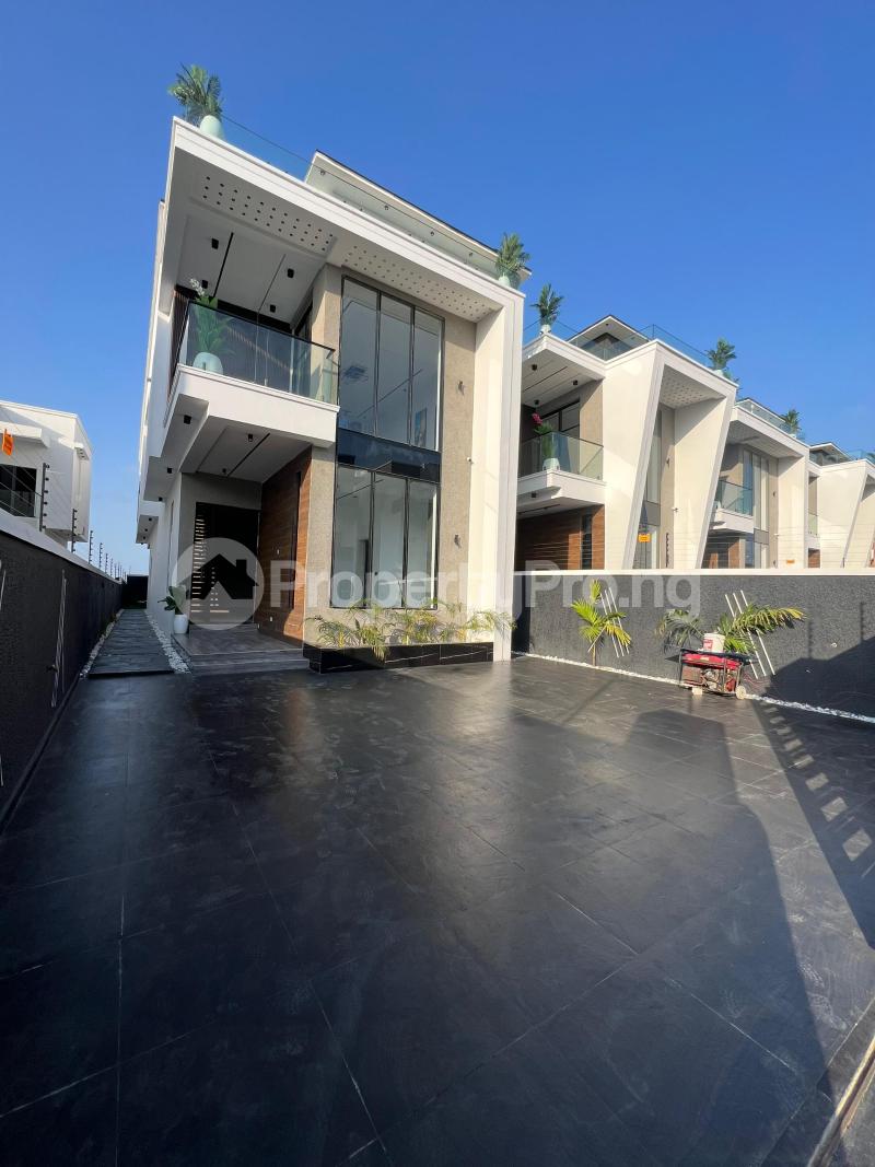 5 bedroom House for sale Abijo Ajah Lagos