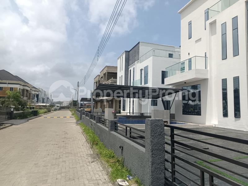 5 bedroom House for sale Osapa london Lekki Lagos