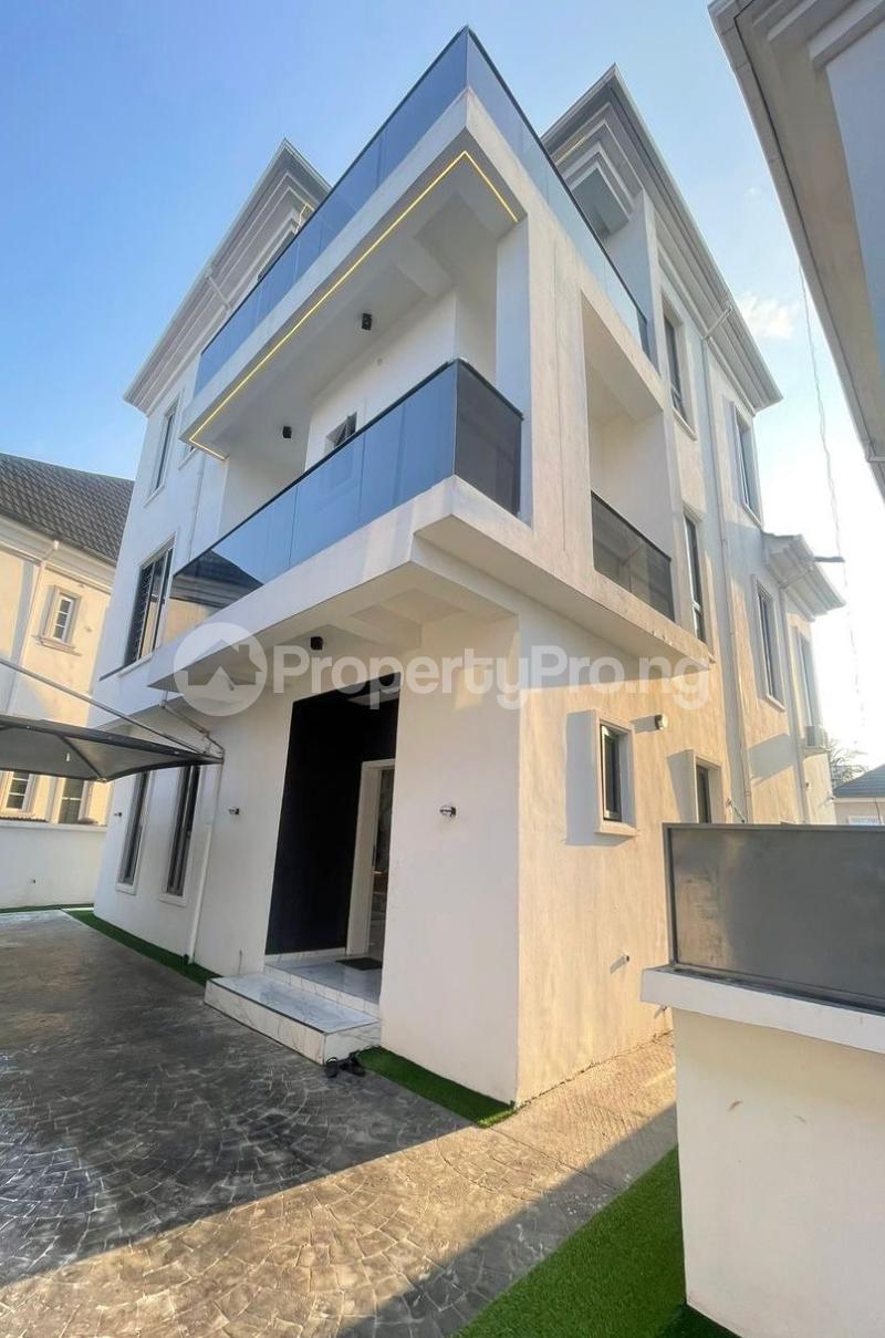 5 bedroom House for rent Ologolo Lekki Lagos