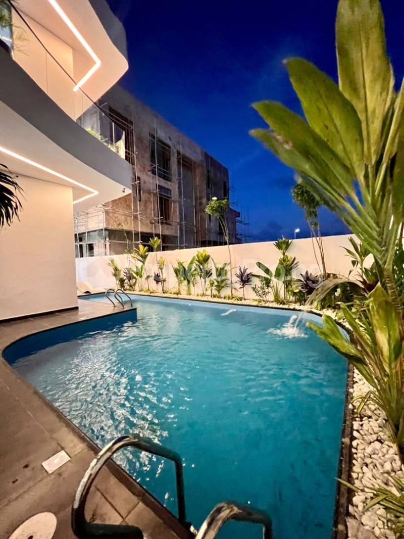 5 bedroom House for sale Osapa london Lekki Lagos