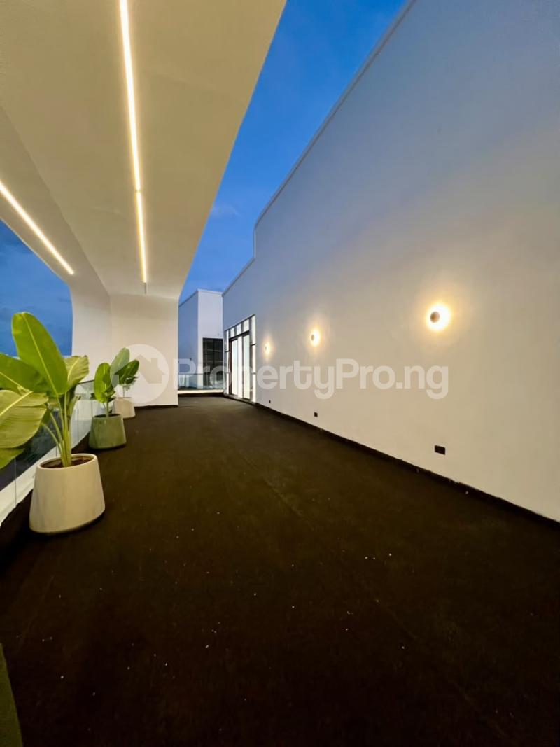 5 bedroom House for sale Osapa london Lekki Lagos