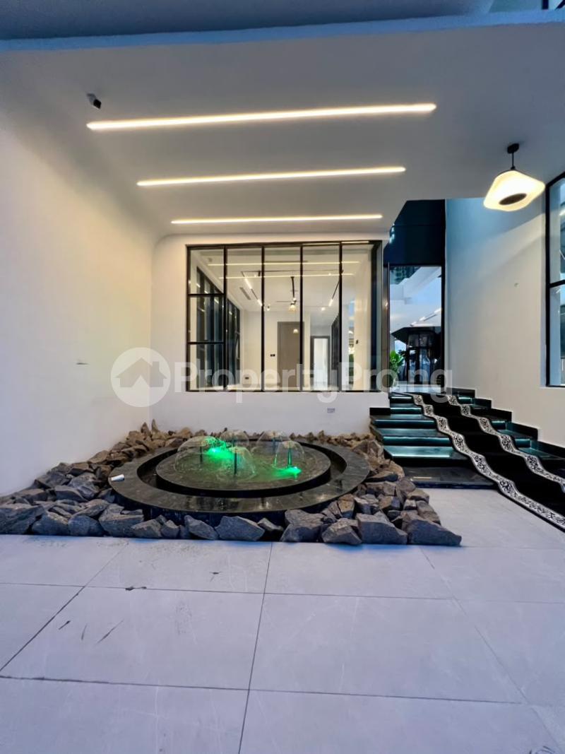 5 bedroom House for sale Osapa london Lekki Lagos