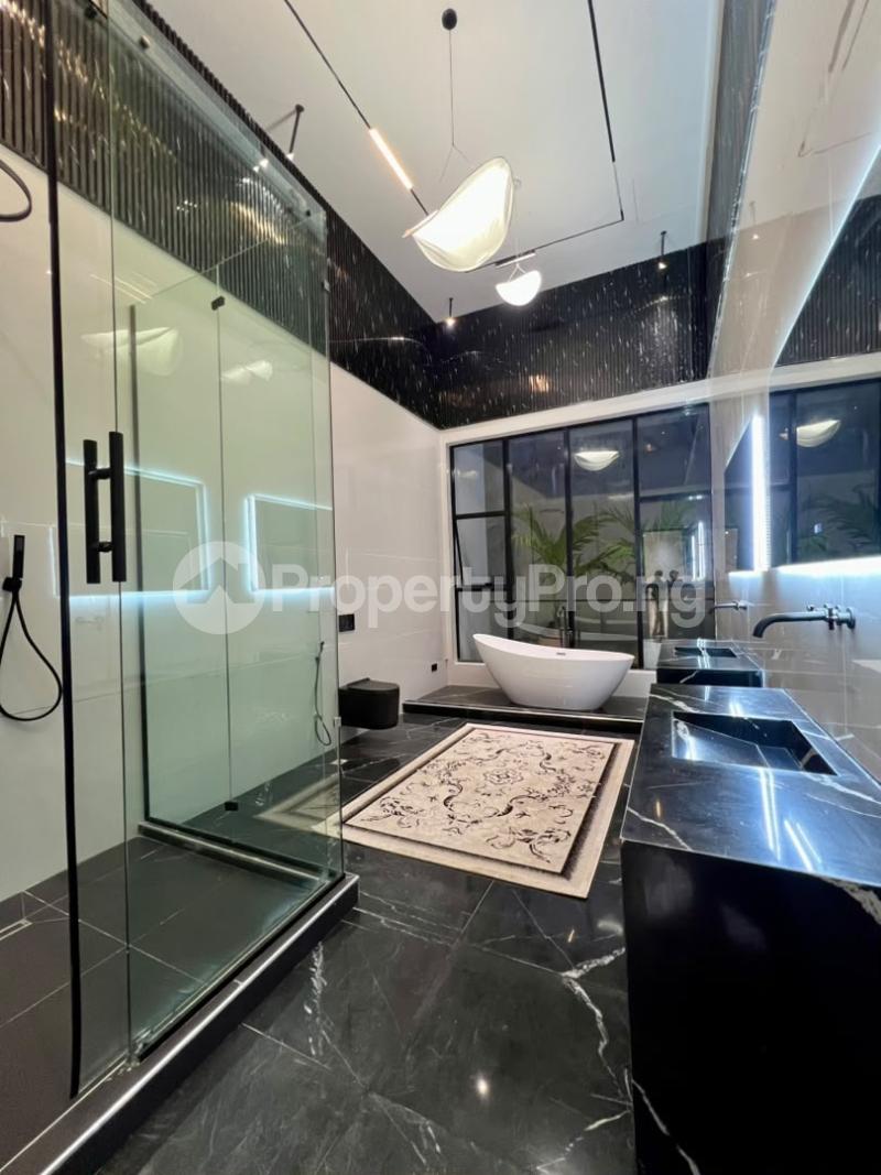 5 bedroom House for sale Osapa london Lekki Lagos