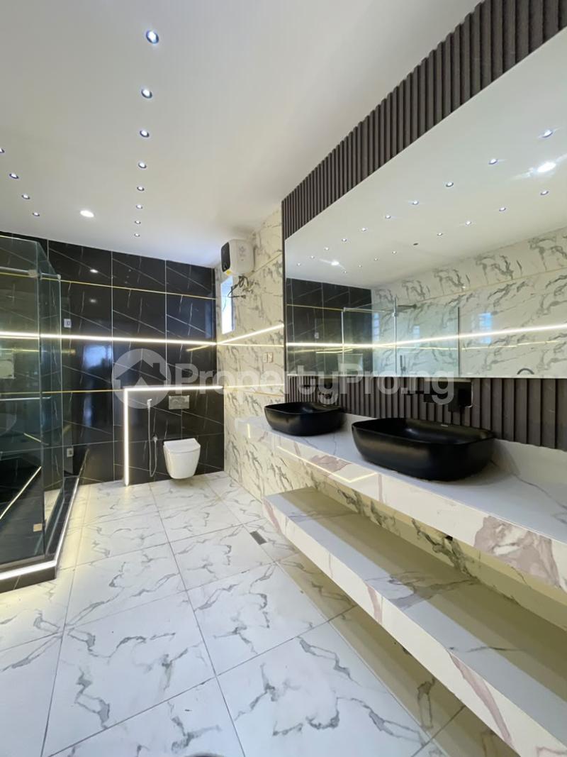 5 bedroom House for sale Osapa london Lekki Lagos