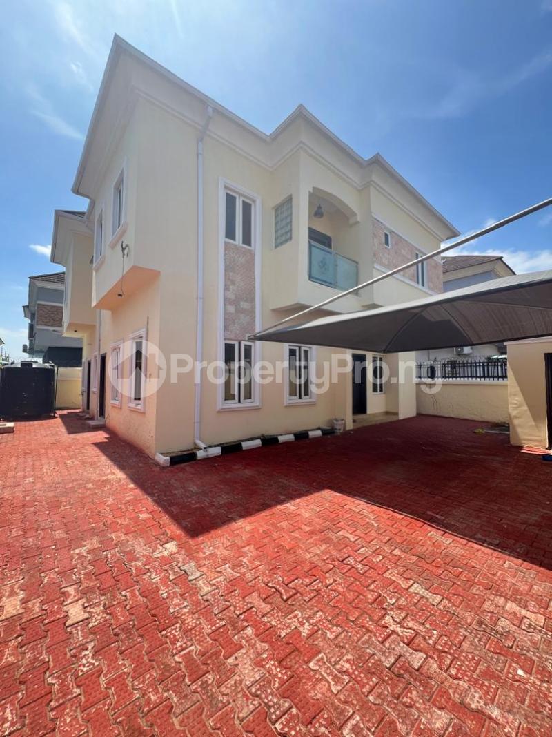5 bedroom House for rent Lekki Lagos
