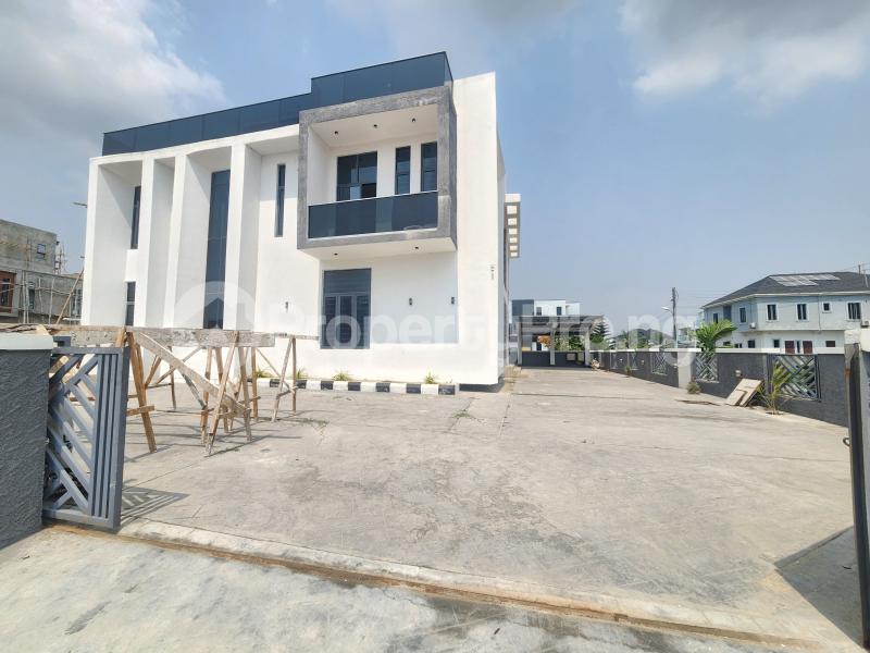 5 bedroom House for sale Toll Gate chevron Lekki Lagos