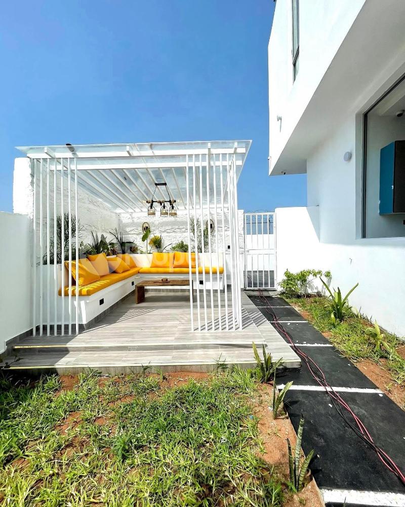 5 bedroom House for sale Osapa london Lekki Lagos