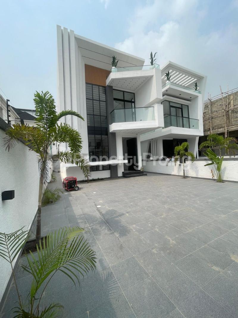 4 bedroom House for sale Chevron Toll Gate Lekki Lagos