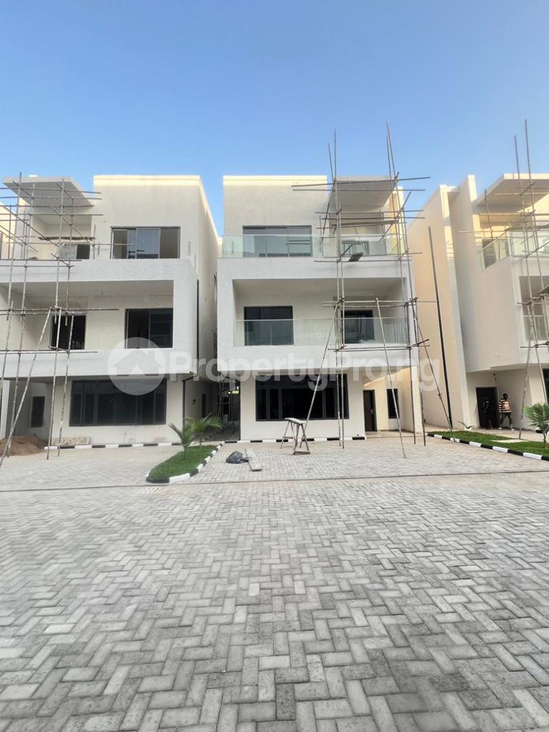 5 bedroom House for rent Guzape Abuja