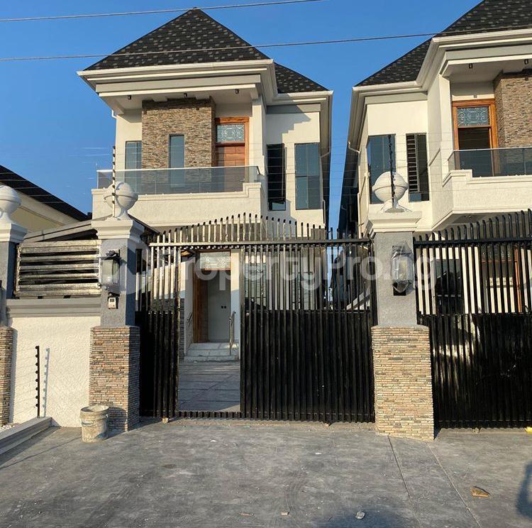 5 bedroom House for sale chevron Lekki Lagos