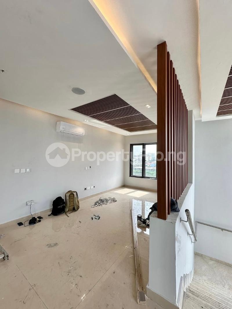 5 bedroom House for sale Banana Island Ikoyi Lagos