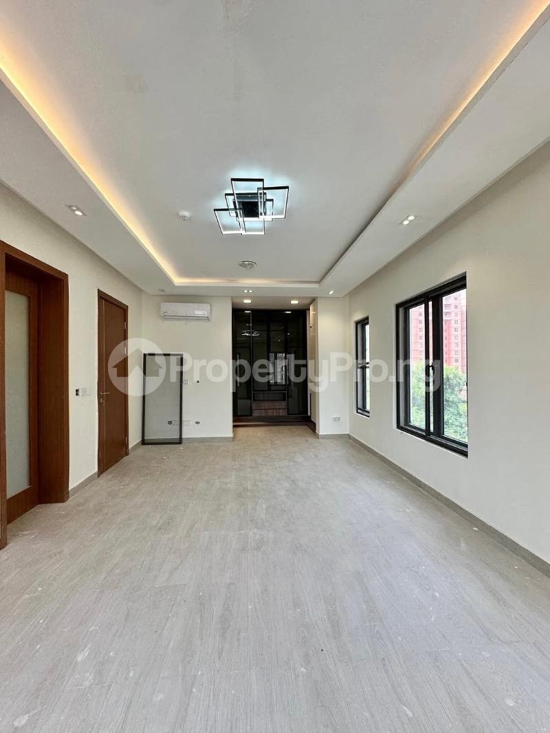 5 bedroom House for sale Banana Island Ikoyi Lagos