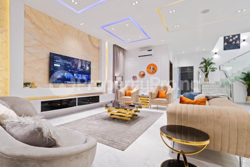 5 bedroom House for shortlet Ologolo Ologolo Lekki Lagos