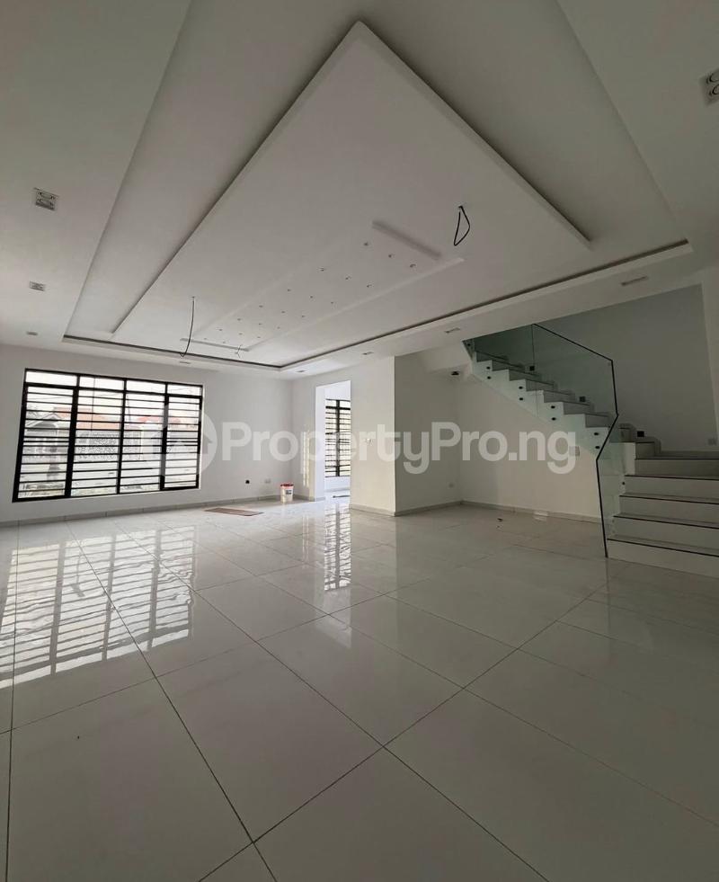 5 bedroom House for sale Agodi Gra Ibadan Oyo