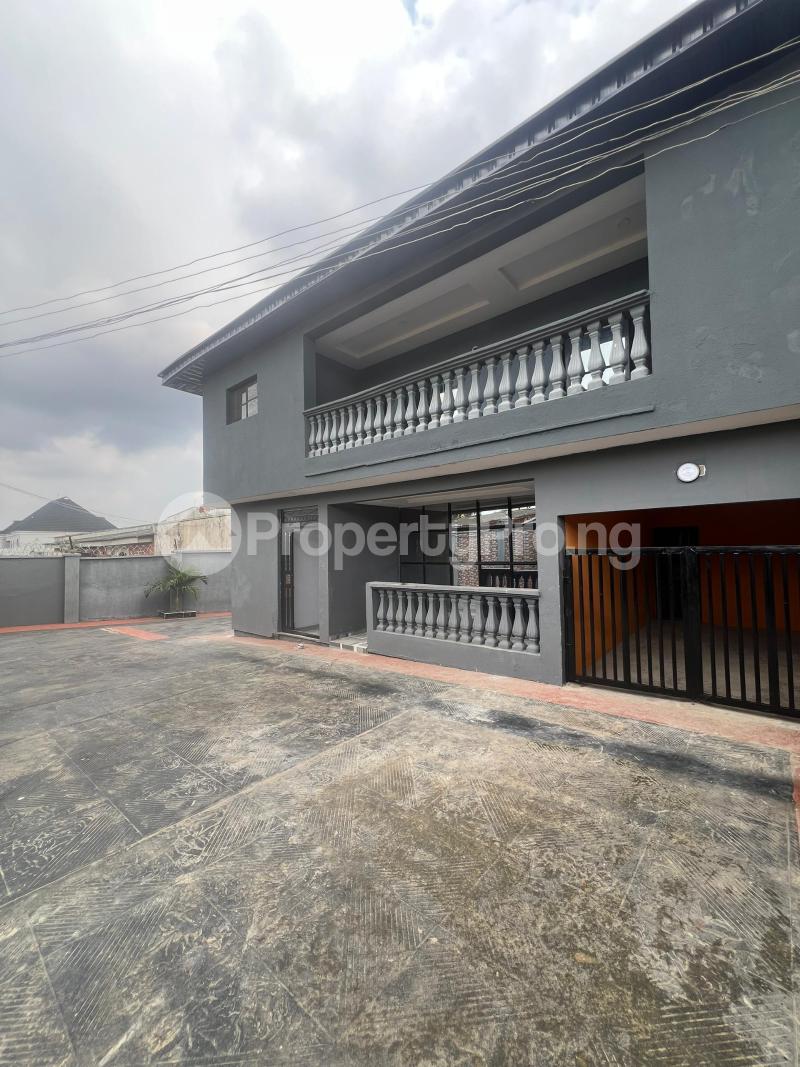5 bedroom House for rent Airforce Estate Opp Kolapo Ishola Gra, Akobo Ibadan Oyo
