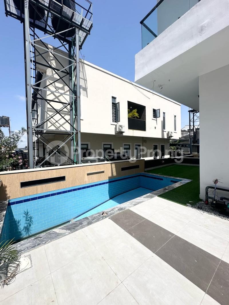 5 bedroom House for sale Osapa london Lekki Lagos